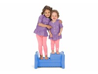 simplay3 table and chair set